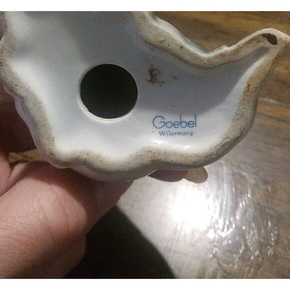 Vintage Goebel Porcelain Sitting Unicorn Figurine West Germany 3300209 MINTY 4" - Picture 4 of 4